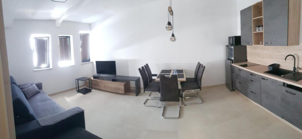 Fontana Apartments Portoroz Luaran gambar